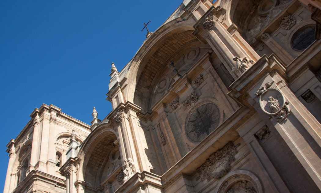 ¿Cuáles son los monumentos que ver en Granada?