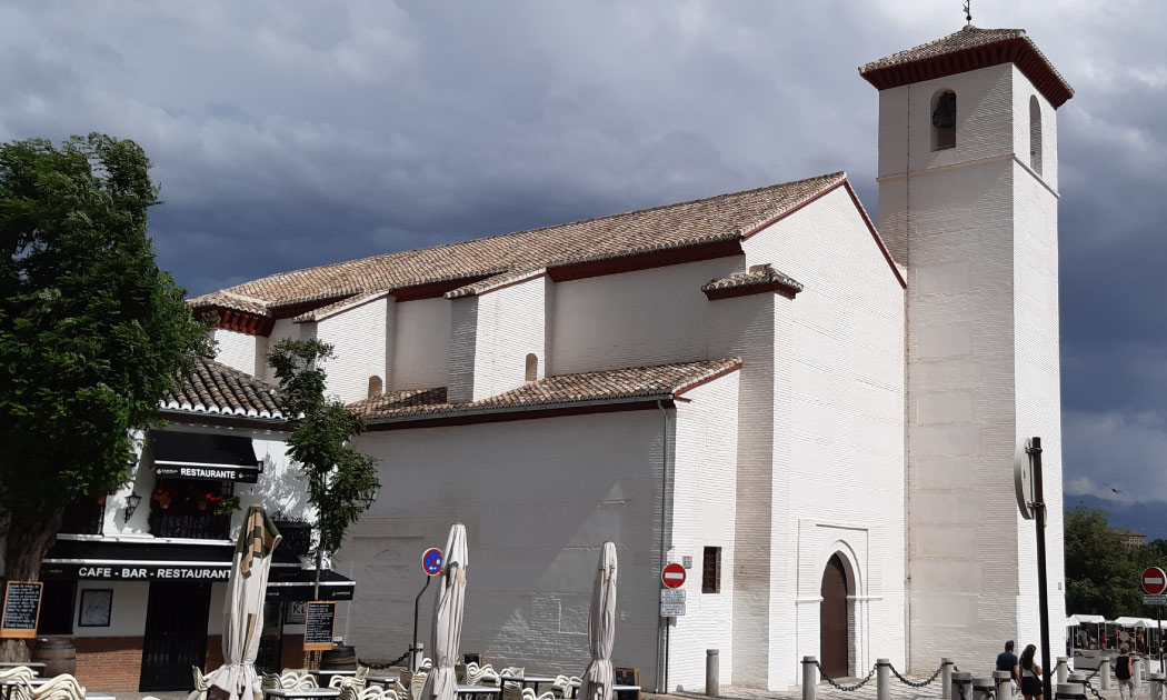 La Iglesia de San Nicolás y su torre