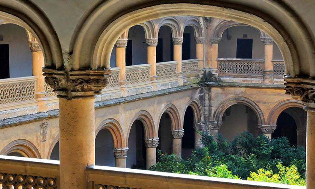 Claustro de la Emperatriz: Monasterio de San Jerónimo