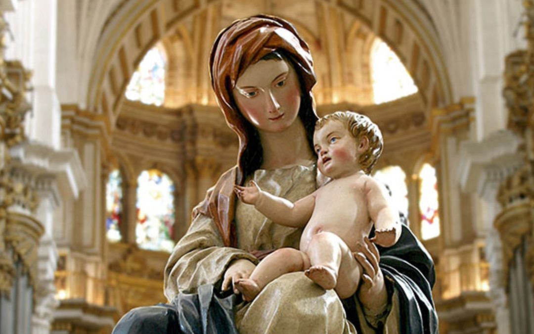 Ruta de la Belleza: 5 representaciones de la Virgen María que no te puedes perder en Granada
